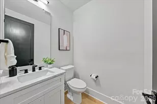2025 South St, Charlotte, NC 28208 - Photo 28