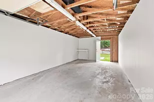 100 Gardner St, Hickory, NC 28601 - Photo 24