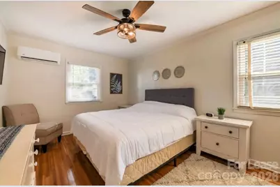 2631 Vail Avenue, Charlotte, NC 28207 - Photo 4