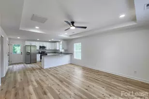 1302 Rainbow Dr, Shelby, NC 28152 - Photo 2