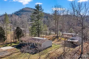 105 Satinwood Dr, Burnsville, NC 28714 - Photo 18