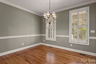 1126 Burnside Dr, Asheville, NC 28803 - Photo 8