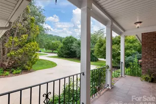1126 Burnside Dr, Asheville, NC 28803 - Photo 2
