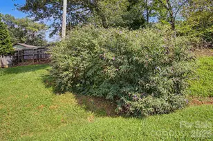 575 Sand Hill Rd, Asheville, NC 28806 - Photo 36