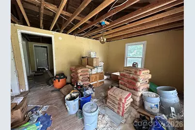 2518 Crescent Lane, Gastonia, NC 28052 - Photo 8