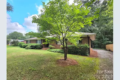 4913 S New Hope Road, Belmont, NC 28012 - Photo 2