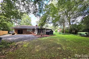 4913 S New Hope Rd, Belmont, NC 28012 - Photo 8