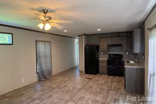115 Kimberly Cir, Dallas, NC 28034 - Photo 2
