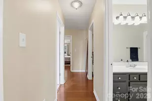 2918 24th St Dr NE, Hickory, NC 28601 - Photo 16