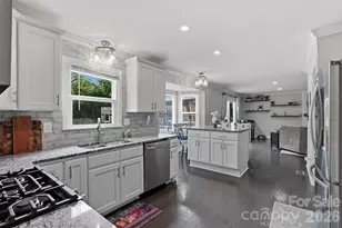 7808 Biddstone Ct, Charlotte, NC 28226 - Photo 14