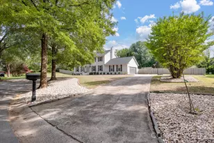 7808 Biddstone Ct, Charlotte, NC 28226 - Photo 2