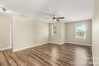 6814 Barefoot Forest Drive, Charlotte, NC 28269 - Photo 20