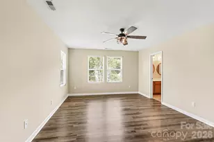 6814 Barefoot Forest Dr, Charlotte, NC 28269 - Photo 16