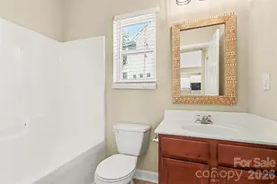 6814 Barefoot Forest Dr, Charlotte, NC 28269 - Photo 14