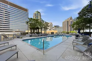210 N Church St, Charlotte, NC 28202 - Photo 4