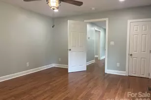 200 E White St, Morganton, NC 28655 - Photo 24