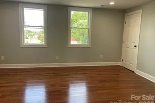 200 E White St, Morganton, NC 28655 - Photo 28