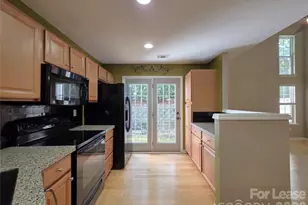 360 Tidmarsh Ct NW, Concord, NC 28027 - Photo 4