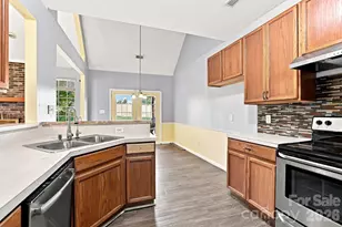 1000 Barbee Farm Dr, Monroe, NC 28110 - Photo 10