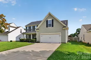 141 Crestwood Dr, Mount Holly, NC 28120 - Photo 1