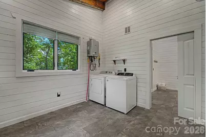 444 Look Out Point, Bryson City, NC 28713 - Photo 28