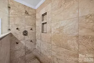 721 Governor Morrison St, Charlotte, NC 28211 - Photo 24