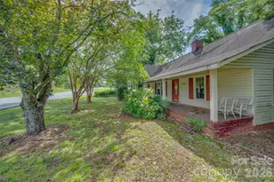 2300 Whitesides Rd, Forest City, NC 28043 - Photo 4
