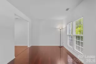 11022 Garden Oaks Ln, Charlotte, NC 28273 - Photo 2