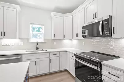 2007 Wilson Avenue, Charlotte, NC 28208 - Photo 14