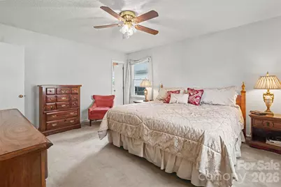 8741 Fieldgate Drive, Charlotte, NC 28277 - Photo 18