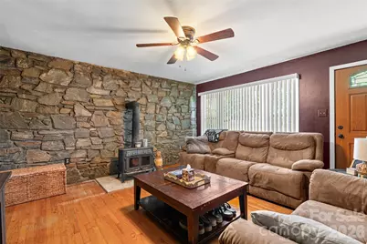1025 Old US 70 Highway, Black Mountain, NC 28711 - Photo 12