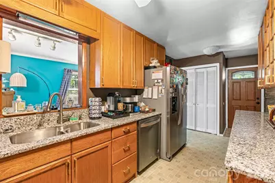 1025 Old US 70 Highway, Black Mountain, NC 28711 - Photo 16
