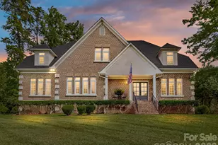 3520 Providence Plantation Ln, Charlotte, NC 28270 - Photo 2