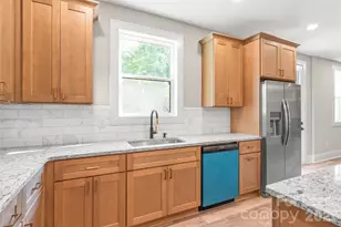 3905 Plainview Rd, Charlotte, NC 28208 - Photo 14