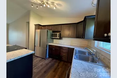 150 Pattys Place, Stony Point, NC 28678 - Photo 8