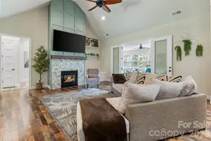 1607 Aragon Beach Rd, Rock Hill, SC 29732 - Photo 8