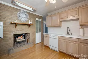 303 Tree Haven Blvd, Hendersonville, NC 28791 - Photo 12