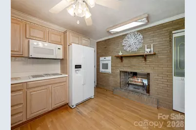 303 Tree Haven Boulevard, Hendersonville, NC 28791 - Photo 14