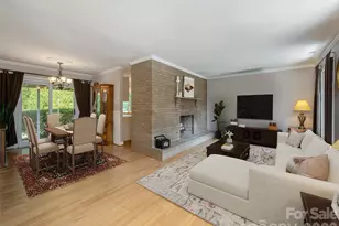 303 Tree Haven Blvd, Hendersonville, NC 28791 - Photo 10