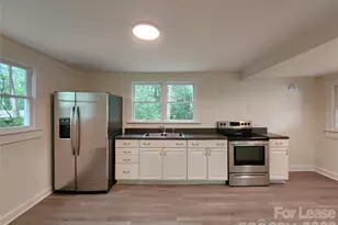 650 Harris St NW, Concord, NC 28025 - Photo 4