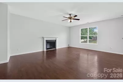 2003 Verde Creek Road, Charlotte, NC 28214 - Photo 4