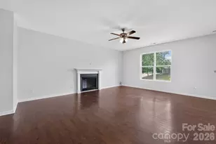 2003 Verde Creek Road, Charlotte, NC 28214 - Photo 4
