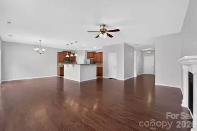 2003 Verde Creek Road, Charlotte, NC 28214 - Photo 6