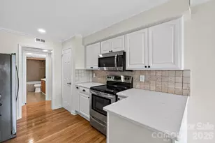 20407 Harborgate Ct, Cornelius, NC 28031 - Photo 14
