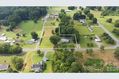 8099 River Bend Drive, Claremont, NC 28610 - Photo 2