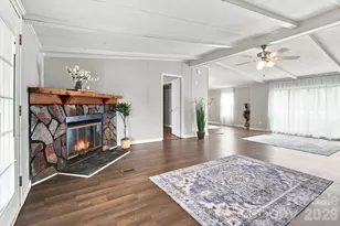 8099 River Bend Dr, Claremont, NC 28610 - Photo 6