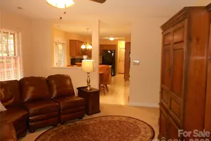 4002 Trehurst Ct, Charlotte, NC 28269 - Photo 12