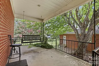 2613 26th Avenue NE, Hickory, NC 28601 - Photo 4