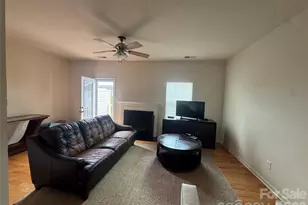 19010 Lake Breeze Dr, Cornelius, NC 28031 - Photo 10