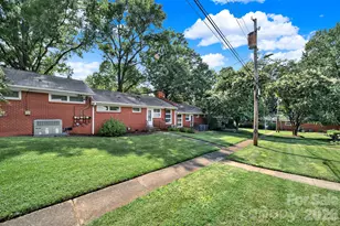 4511 Woodlark Ln, Charlotte, NC 28211 - Photo 22